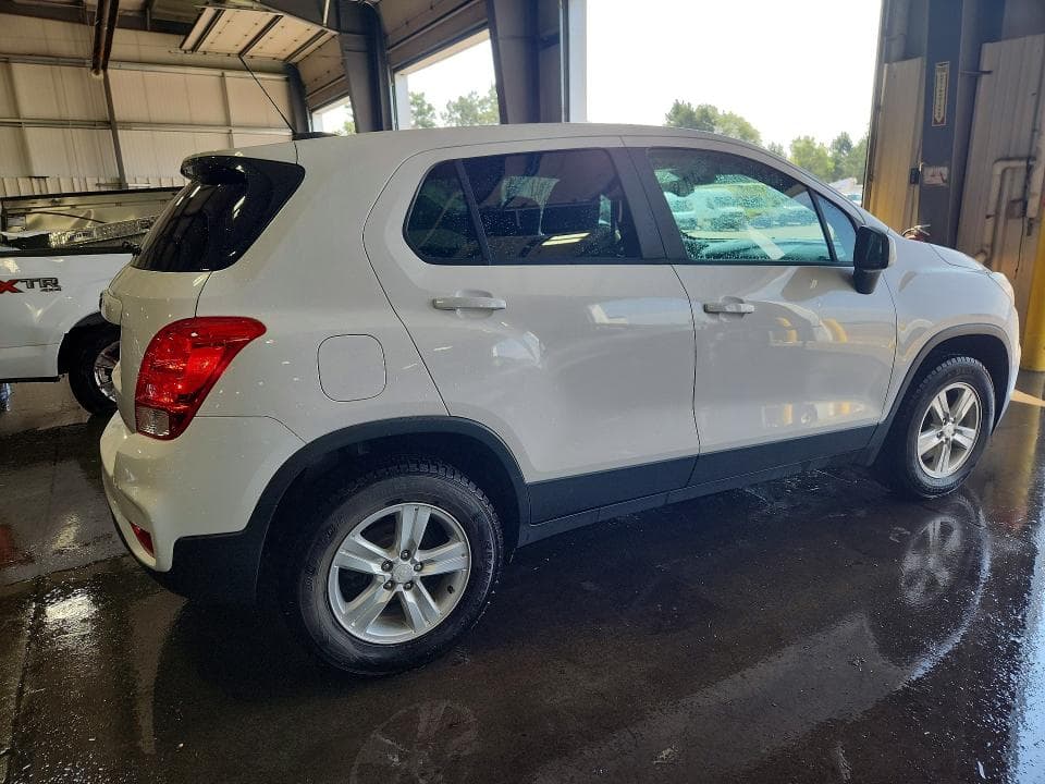 2017 CHEVROLET TRAX LS 3