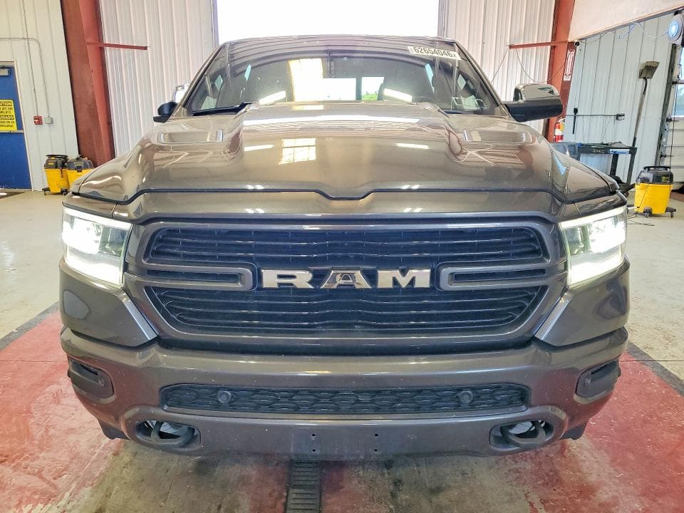 2019 RAM 1500 LARAMIE 5