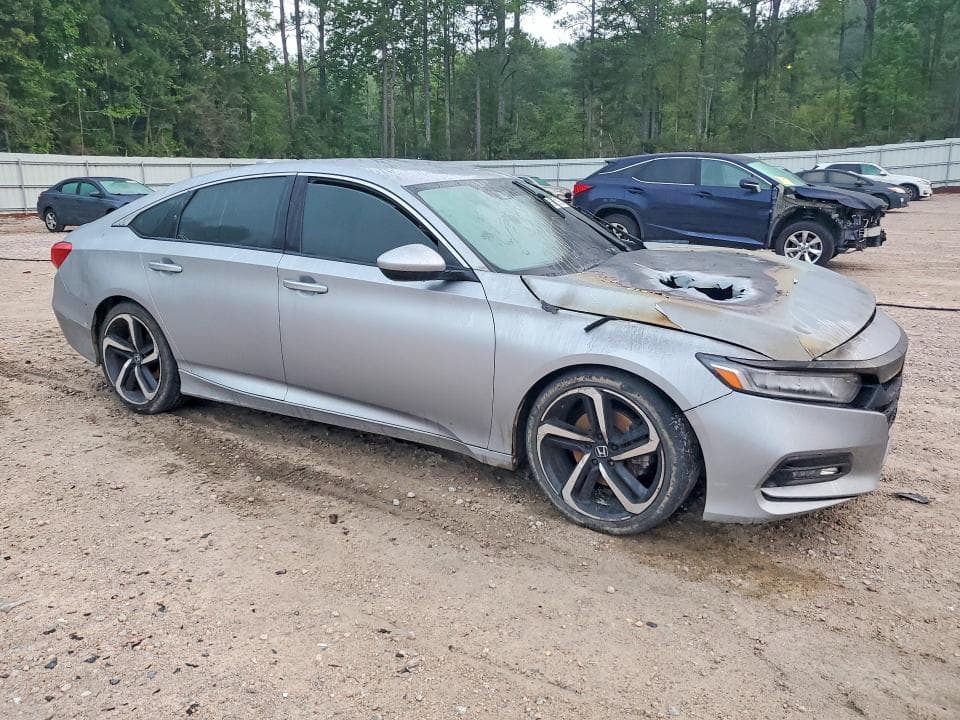 2020 HONDA ACCORD SPORT 4