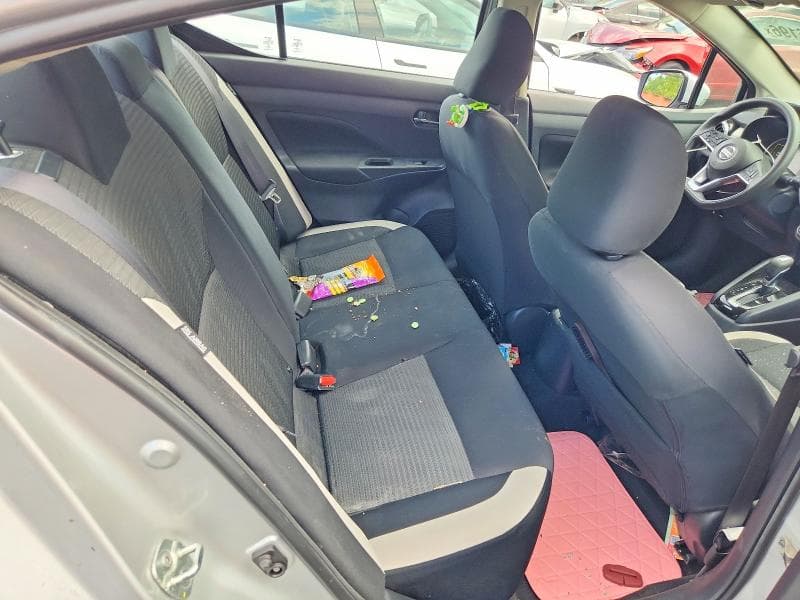 2021 NISSAN VERSA SV 10