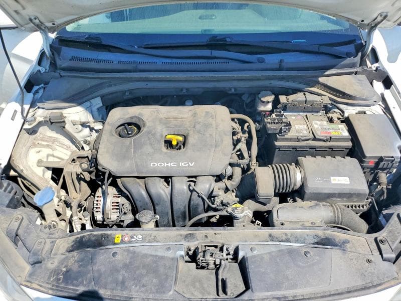 2017 HYUNDAI ELANTRA SE 11