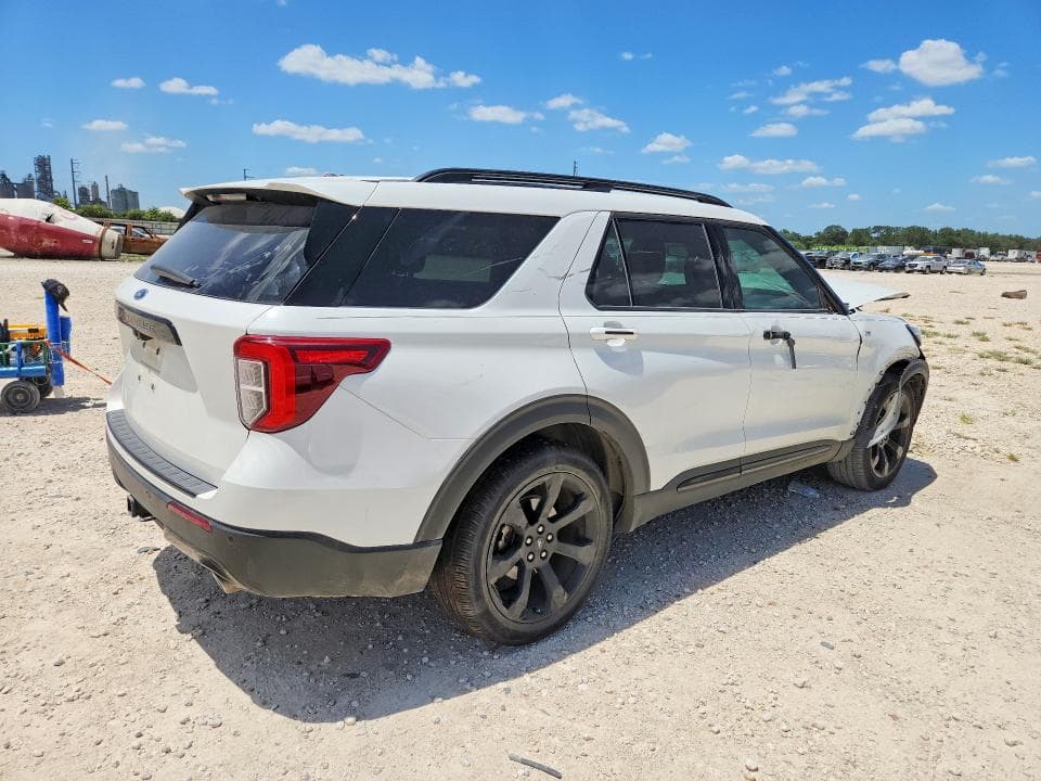 2022 FORD EXPLORER ST-LINE 3