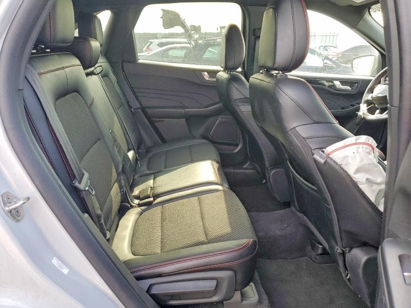 2025 FORD ESCAPE ST LINE 11