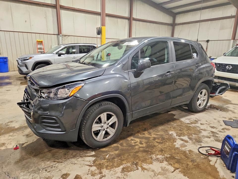 2020 CHEVROLET TRAX LS - 1