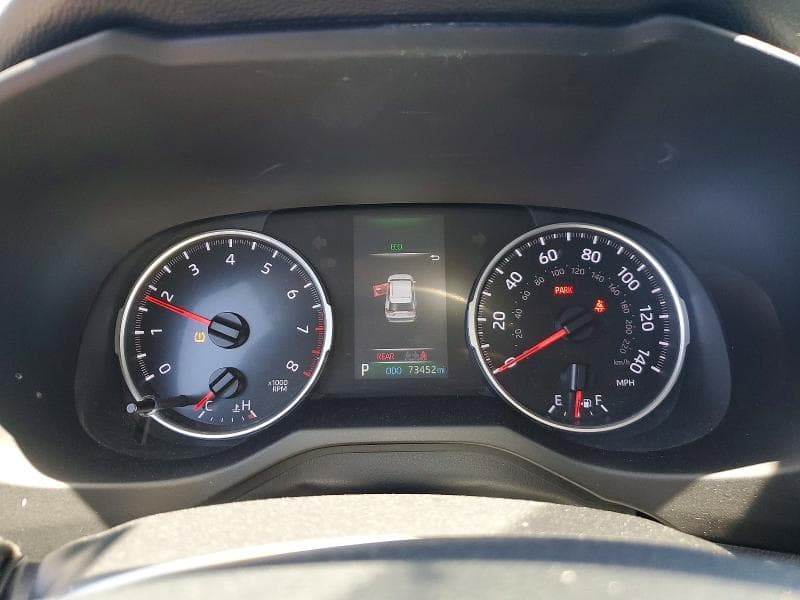 2022 TOYOTA RAV4 XLE 9