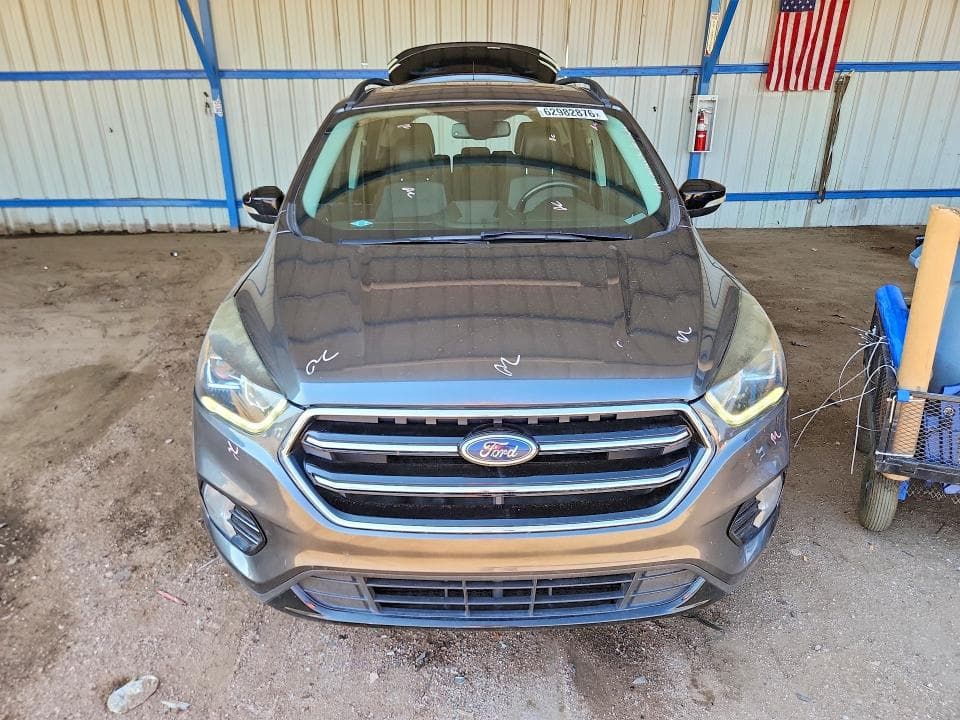 2017 FORD ESCAPE TITANIUM 5