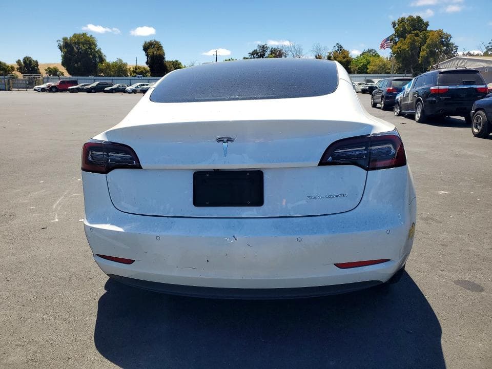 2021 TESLA MODEL 3 6