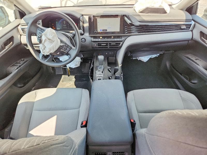 2025 TOYOTA CAMRY LE 8