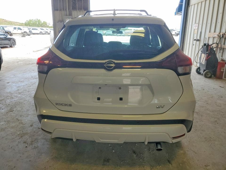 2023 NISSAN KICKS SV 6