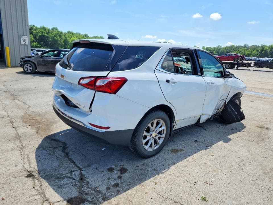 2018 CHEVROLET EQUINOX LT 3