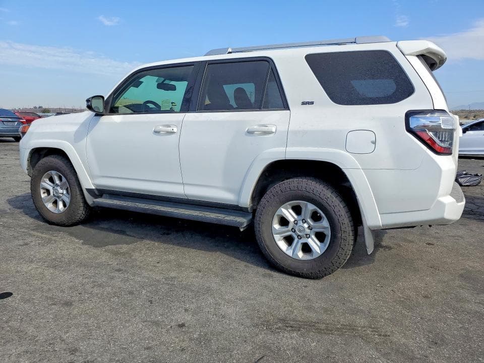 2018 TOYOTA 4RUNNER SR5 PREMIUM 2