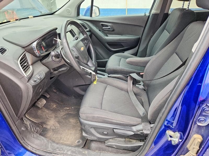 2017 CHEVROLET TRAX 1LT 7