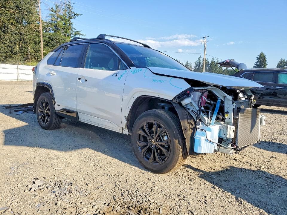 2023 TOYOTA RAV4 XSE 4