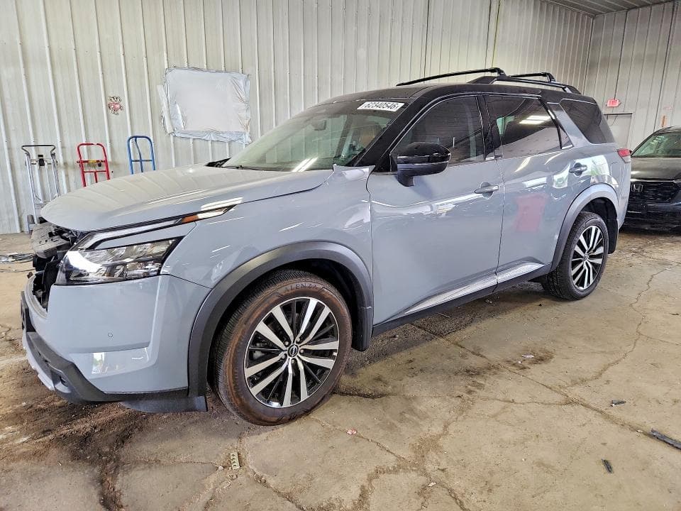 2025 NISSAN PATHFINDER PLATINUM - 1