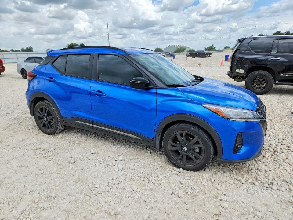 2021 NISSAN KICKS SR 4