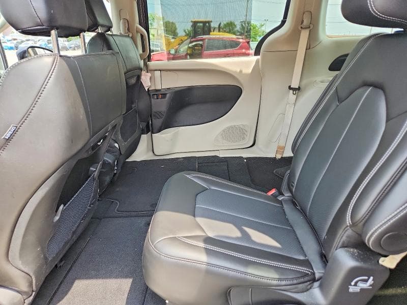 2024 CHRYSLER PACIFICA TOURING L 11