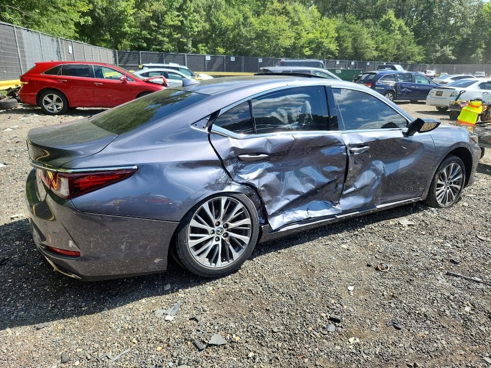 2019 LEXUS ES 350 3