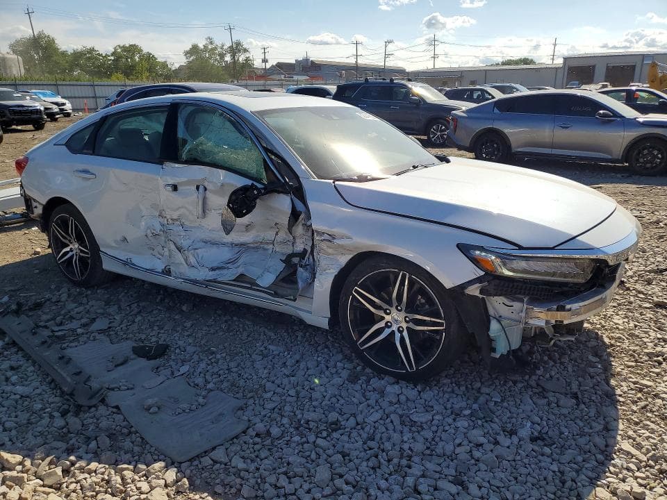 2022 HONDA ACCORD TOURING 4