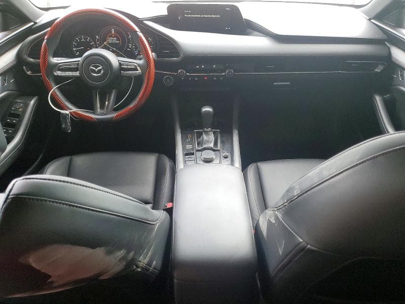 2021 MAZDA 3 8