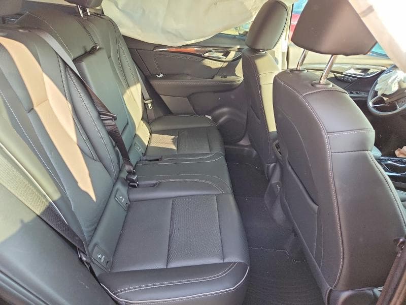 2022 BUICK ENVISION ESSENCE 11