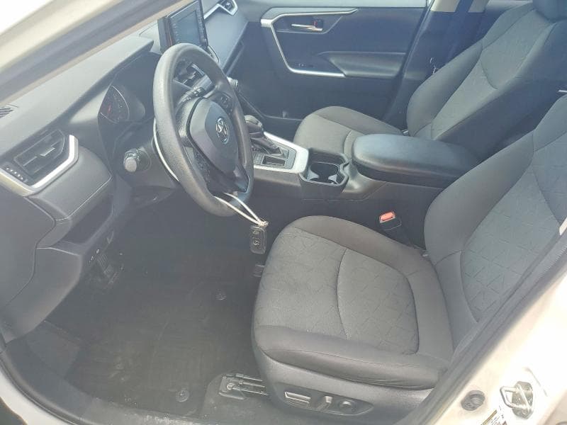 2020 TOYOTA RAV4 XLE 7