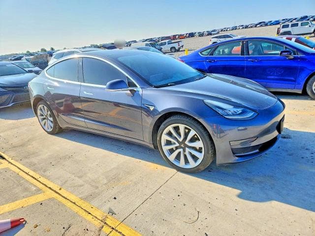 2020 TESLA MODEL 3 4