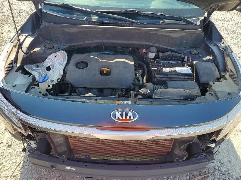 2021 KIA SELTOS S 12