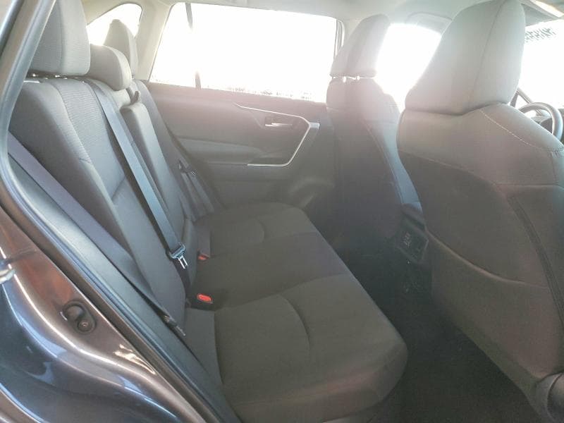 2025 TOYOTA RAV4 HYBRID XLE 10