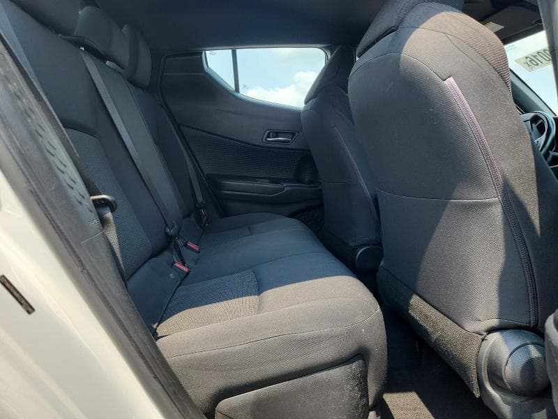 2018 TOYOTA C-HR XLE PREMIUM 10