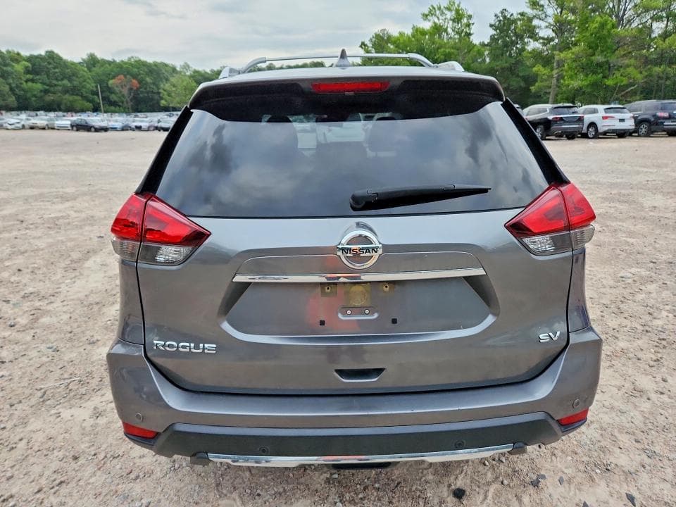 2020 NISSAN ROGUE SV 6