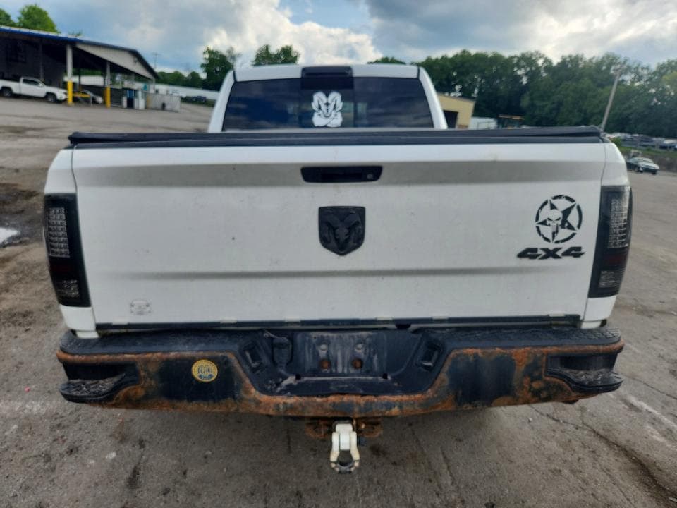 2017 RAM 1500 ST 6