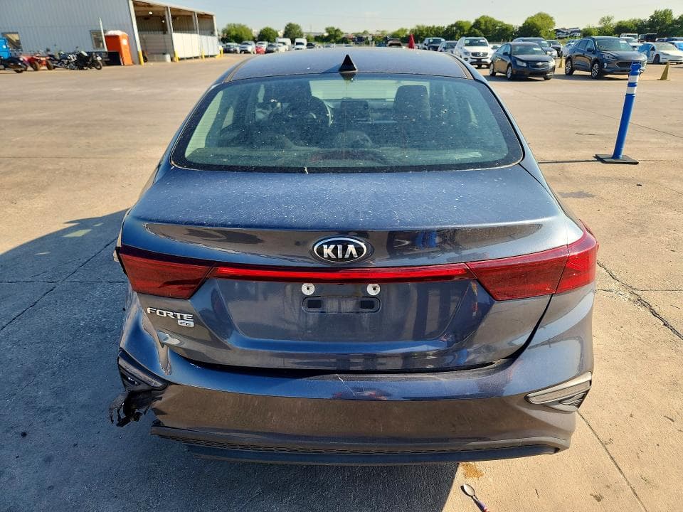 2020 KIA FORTE FE 6