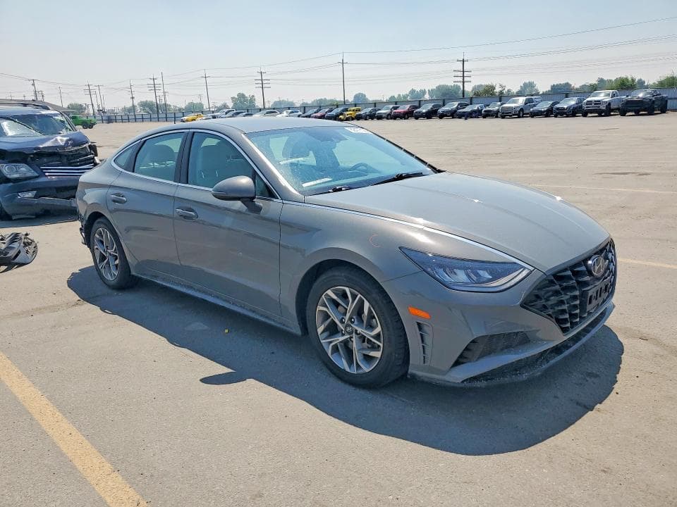 2023 HYUNDAI SONATA SEL 4