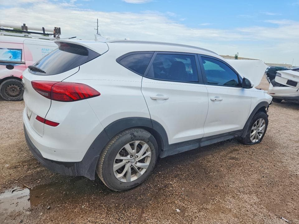 2021 HYUNDAI TUCSON VALUE 3