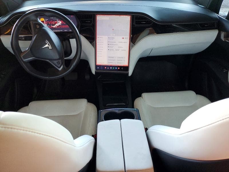 2020 TESLA MODEL X 8