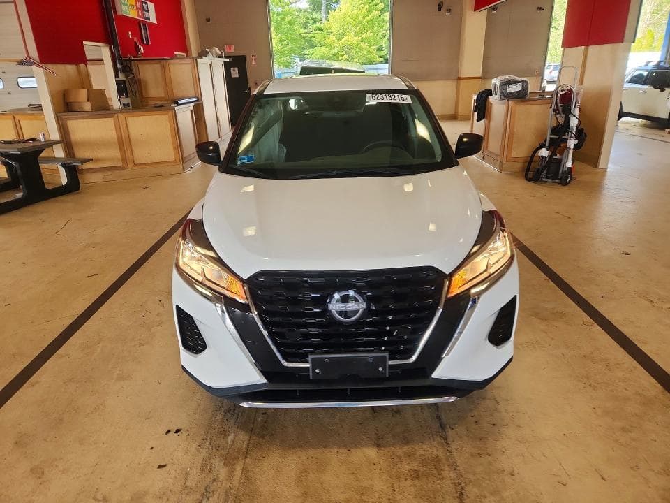 2023 NISSAN KICKS S S 5