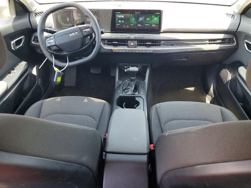 2025 KIA K4 LXS 8