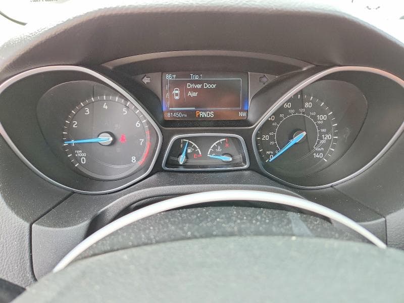 2017 FORD FOCUS SE 9