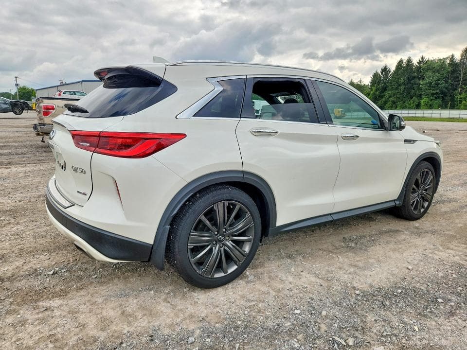 2020 INFINITI QX50 ESSENTIAL 3