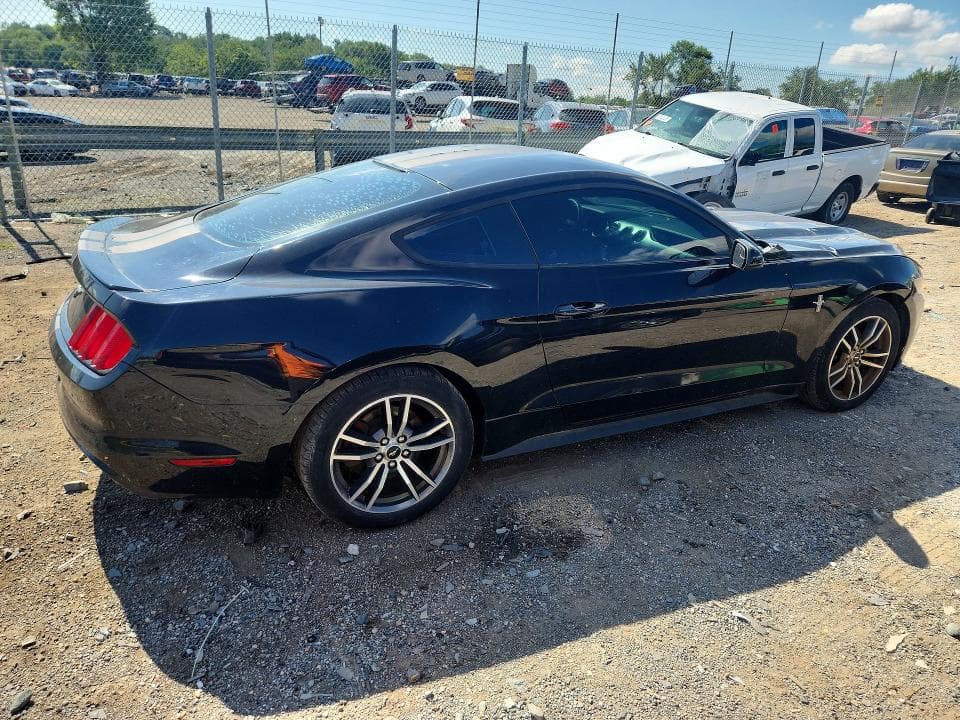 2017 FORD MUSTANG 3
