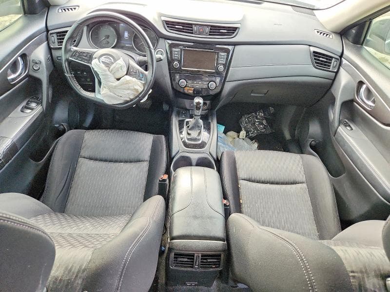 2020 NISSAN ROGUE SV 8
