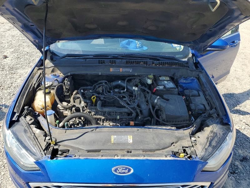 2017 FORD FUSION SE 11