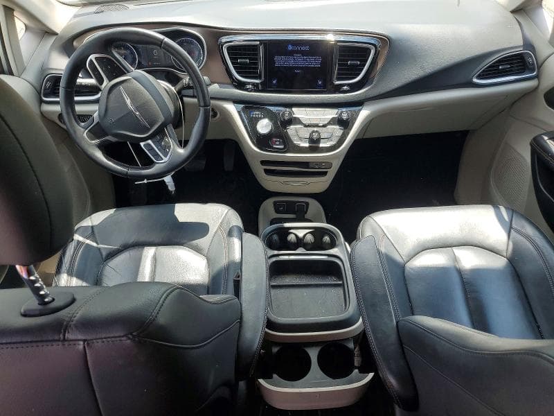 2017 CHRYSLER PACIFICA TOURING L 8