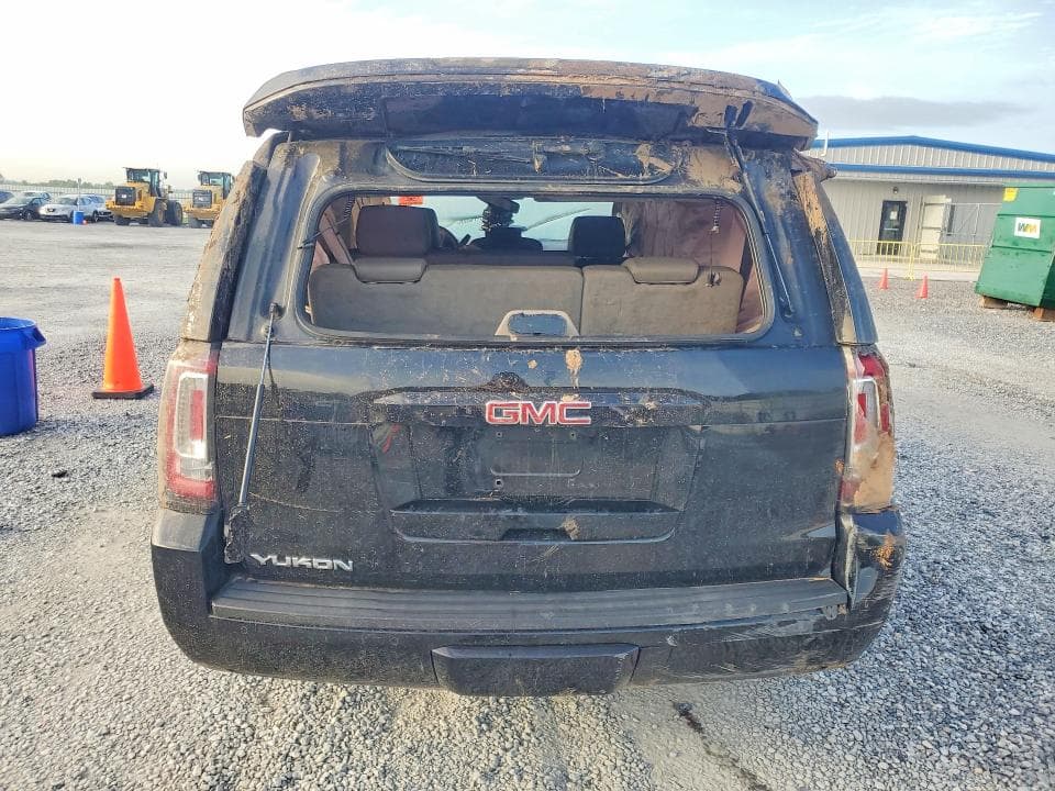 2017 GMC YUKON SLT 6