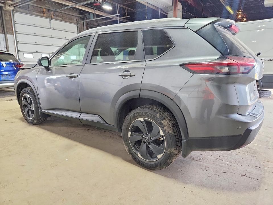 2025 NISSAN ROGUE SV 2