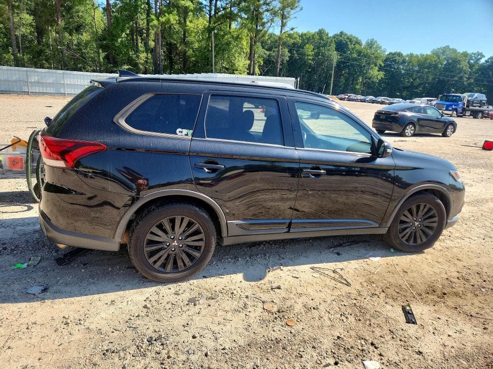 2020 MITSUBISHI OUTLANDER SE 3