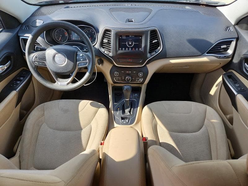 2020 JEEP CHEROKEE LATITUDE 8