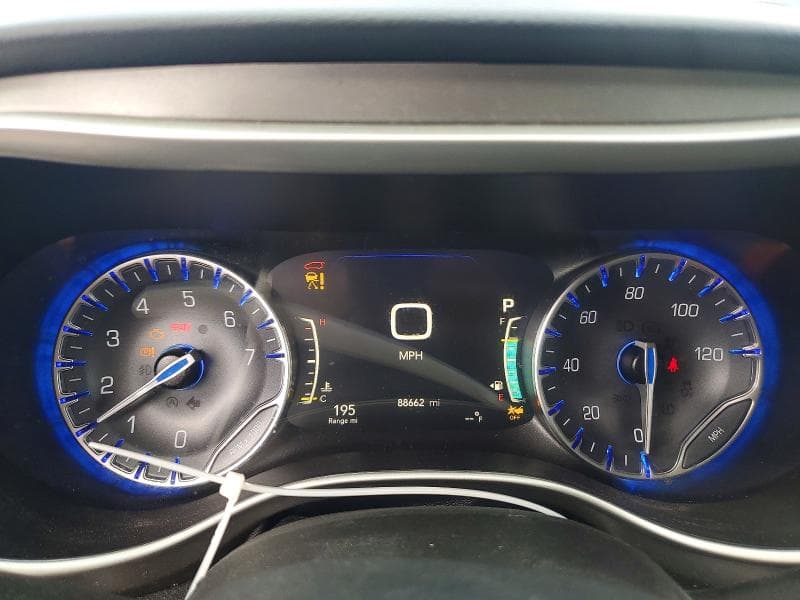 2023 CHRYSLER PACIFICA TOURING L 9