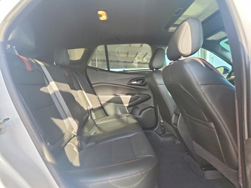 2025 CHEVROLET TRAX 2RS 11