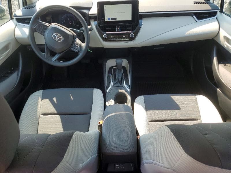 2026 TOYOTA COROLLA LE 8